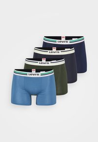 Štiri pare Levi's boxerk v modri, temno modri, temno zeleni in črni barvi, z večbarvnim elastičnim pasom, ki nosi blagovno znamko.