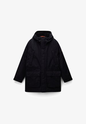 Zwarte parka jas met een gevoerde capuchon, twee voorzakken en verstelbare trekkoorden. Heeft een gladde textuur en een ontspannen pasvorm ontwerp.