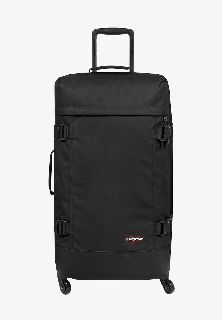 Maleta rodante negra hecha de un tejido duradero. Cuenta con un mango telescópico, asas laterales y hebillas para un cierre seguro.