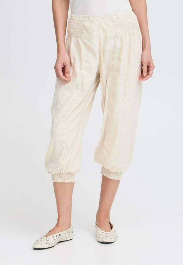 Shorts - sandshell melange