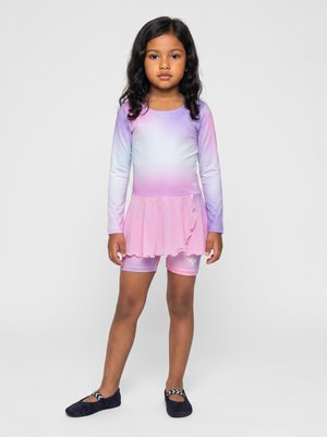 Hummel, HUMMEL HMLJR GRADIENT SKIRTY GYMSUIT L/S - Freizeitkleid - pastel lavender