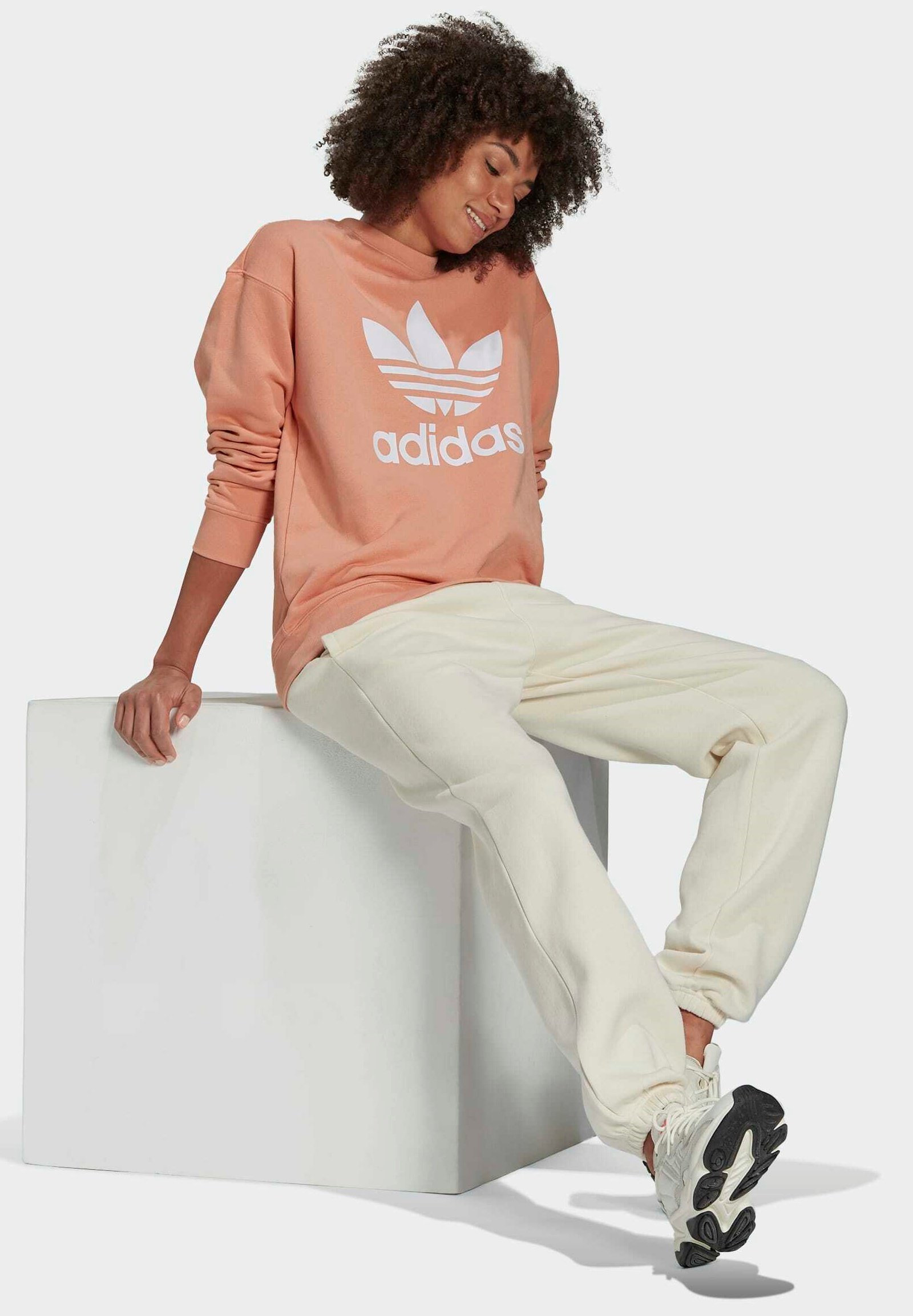 trefoil crew sweatshirt adidas
