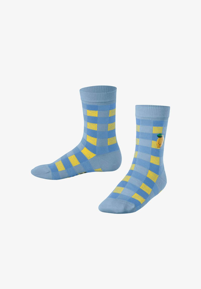 Blaue Socken mit einem Schachbrettmuster, das aus hellblauen und gelben Quadraten besteht. Auf einer Seite befindet sich ein kleines gelbes Zitronenmotiv.