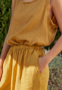 Next WIDE LEG TALL - Hlače - mustard yellow