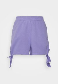 Lila bomullsshorts med elastisk midja och sidoknytningar, med en liten logodetalj. Slät textur med en avslappnad passform.