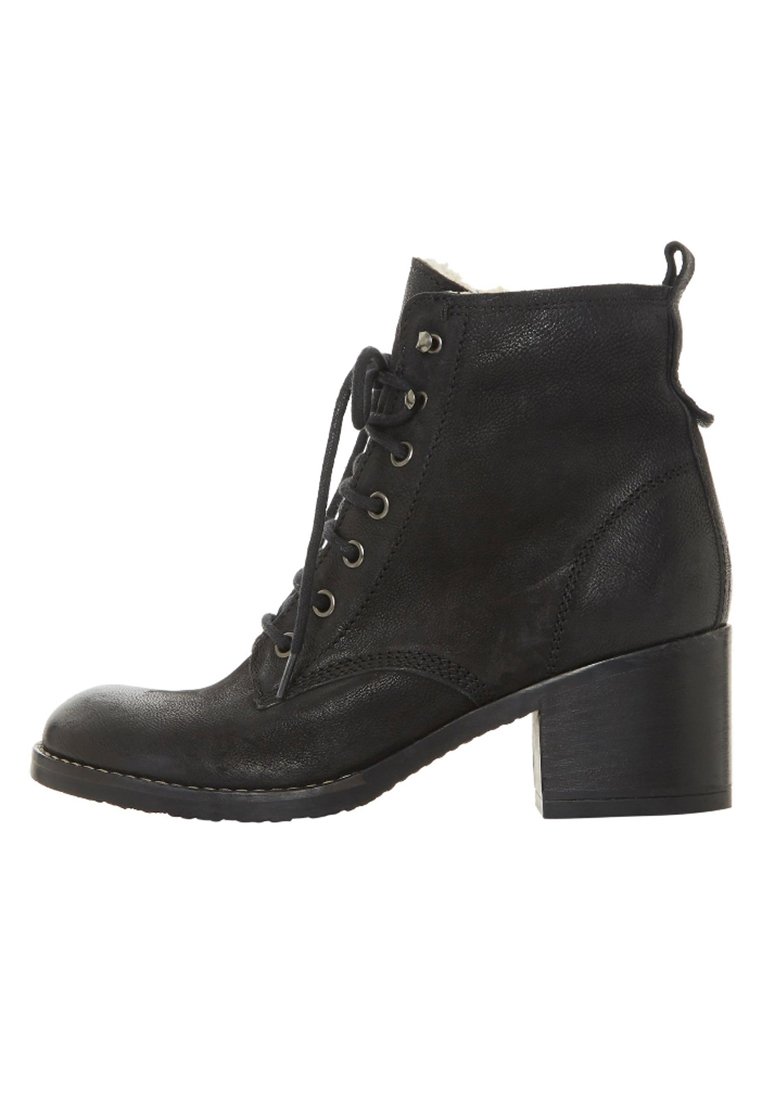 dune patsie d black