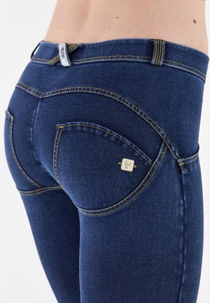 Freddy WR.UP® DENIM PUSH-UP - Farkkuleggingsit - denim