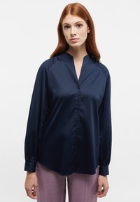 Eterna REGULAR FIT - Button-down blouse - white