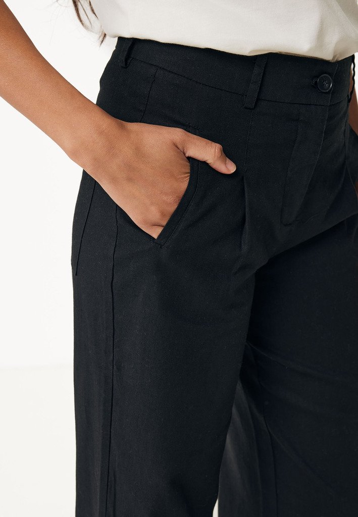 Pantalon Type Legging Noir MEXX Taille 44 - Occasion Très Bon état, Style Jegging