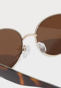 ALDO SUNNIESCLUB UNISEX - Slnečné okuliare - gold-coloured