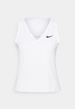 Camiseta deportiva sin mangas blanca con escote en V y pequeño logo negro de Nike en el pecho izquierdo sobre un fondo liso.