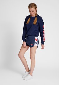 Hummel Shorts - peacoat