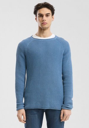GEWASCHENER IN GROB - Strickpullover - blassblau