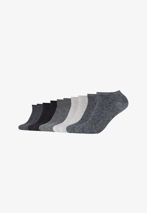 Sept paires de chaussettes de cheville dans des nuances variées de noir, gris et gris clair, avec une texture lisse et un design simple.