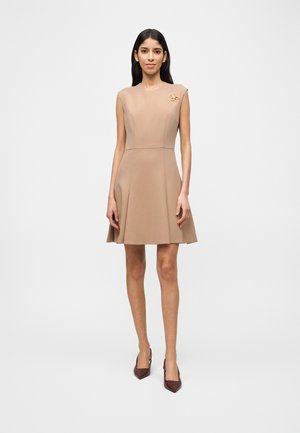 KILANDI - Hverdagskjole - pastel brown