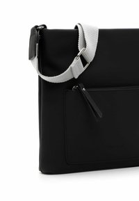 Emily & Noah ELLI - Taška s příčným popruhem - black