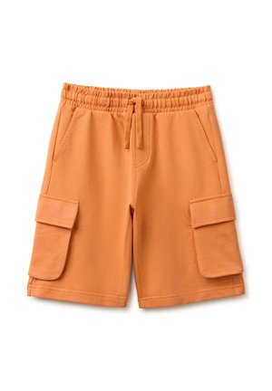 Oranje casual short met elastische tailleband, trekkoord, zijzakken en grote cargozakken aan beide benen.