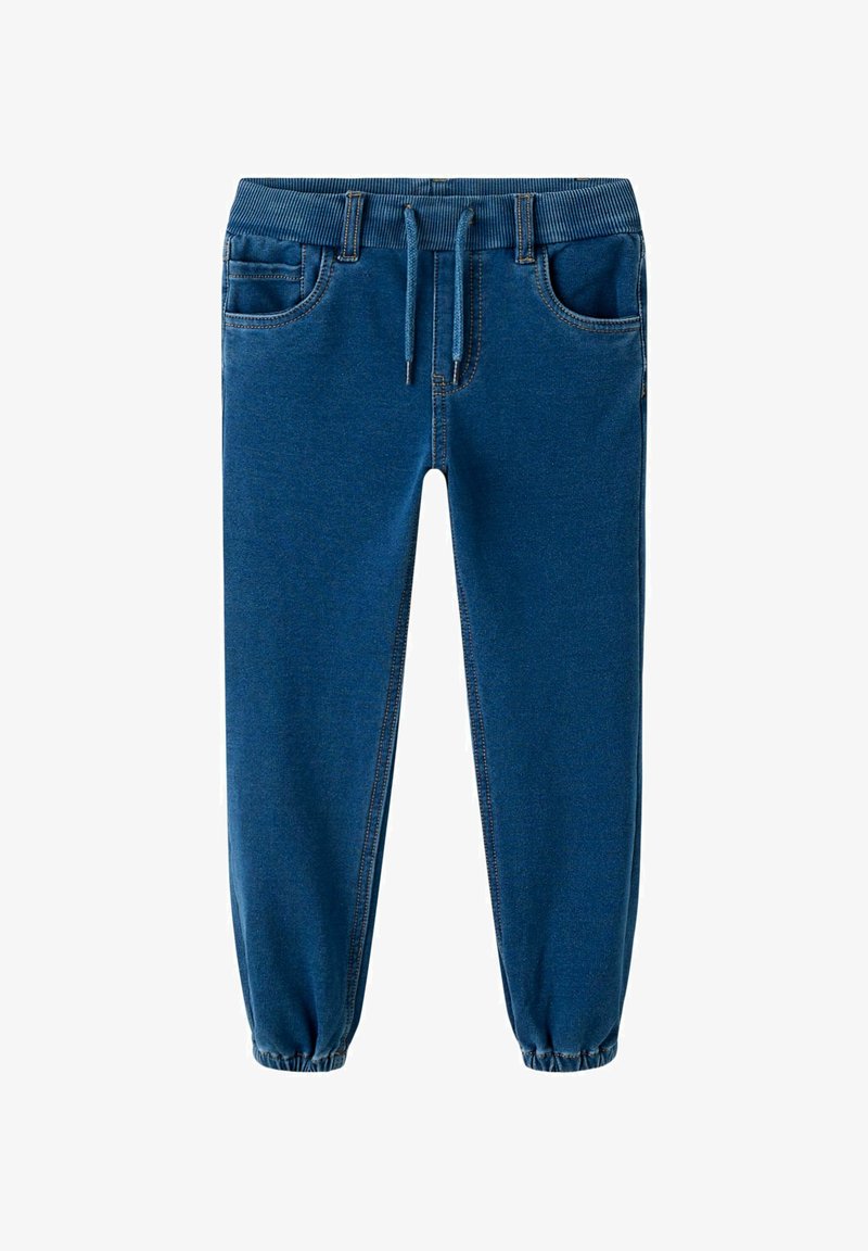 Modre trenerke iz mehke tkanine, podobne džinsu, z elastičnim pasom, vrvico in dvema sprednjima žepoma ter manšetami na koncu hlačnic.