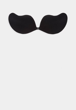 Fekete ragasztófeles bra sima textúrával és ívelt formával, középső kapoccsal és zökkenőmentes szélekkel a diszkrét viselet érdekében.