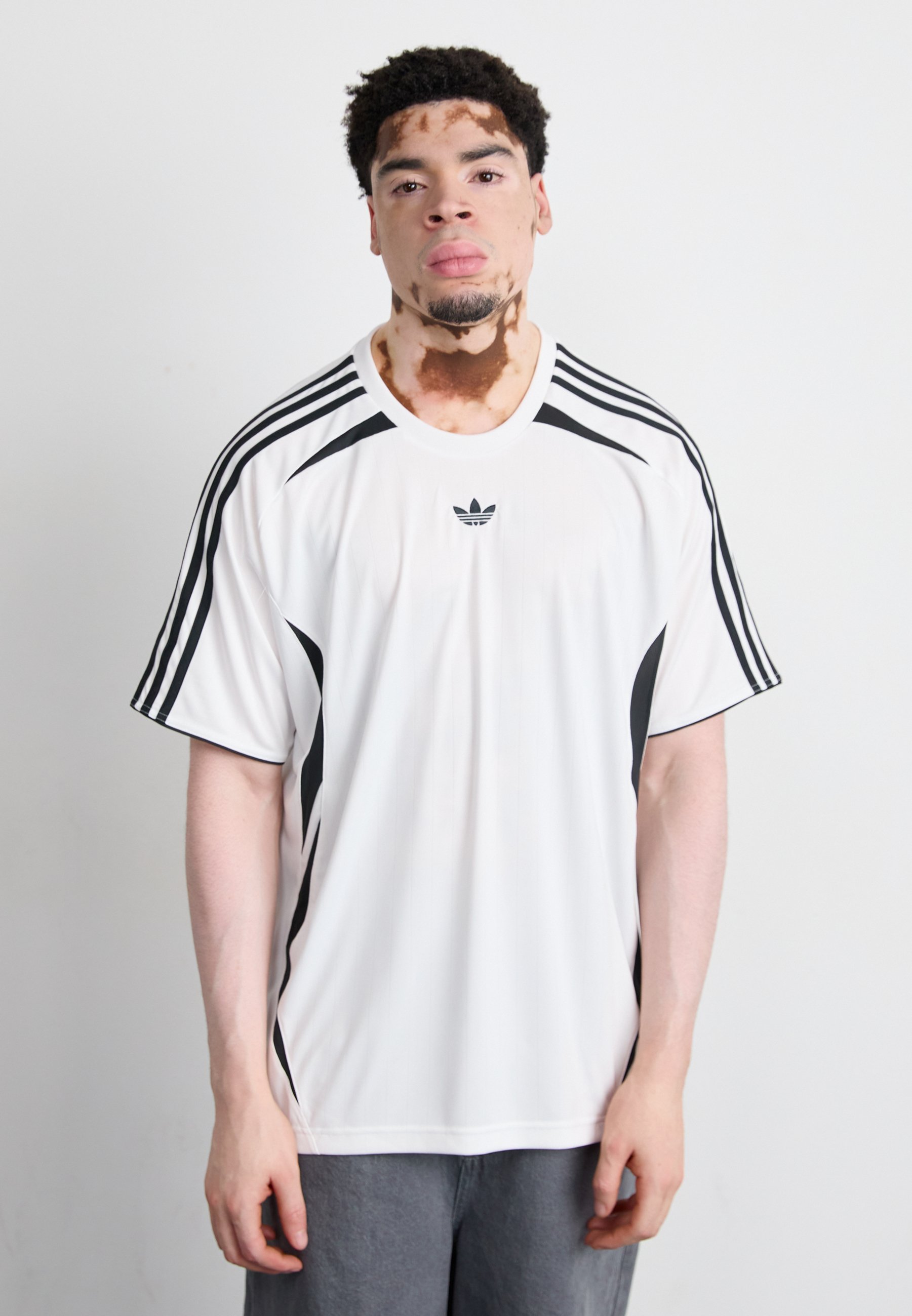 adidas Originals ADICOLOR TEAMGEIST - Print T-shirt - white