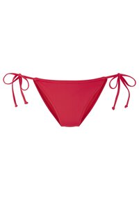 Červené bikiny s nastaviteľnými viazaniami po stranách, vyrobené z hladkého materiálu s klasickým strihom a minimálnymi švovými detailmi.