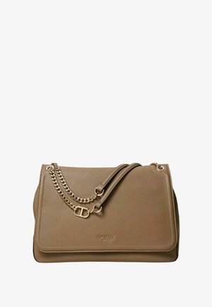 Borsa a spalla in pelle marrone con una finitura testurizzata, dotata di una tracolla a catena e un design con patta ripiegata. Marchiata con "TWINSET" sul fronte.