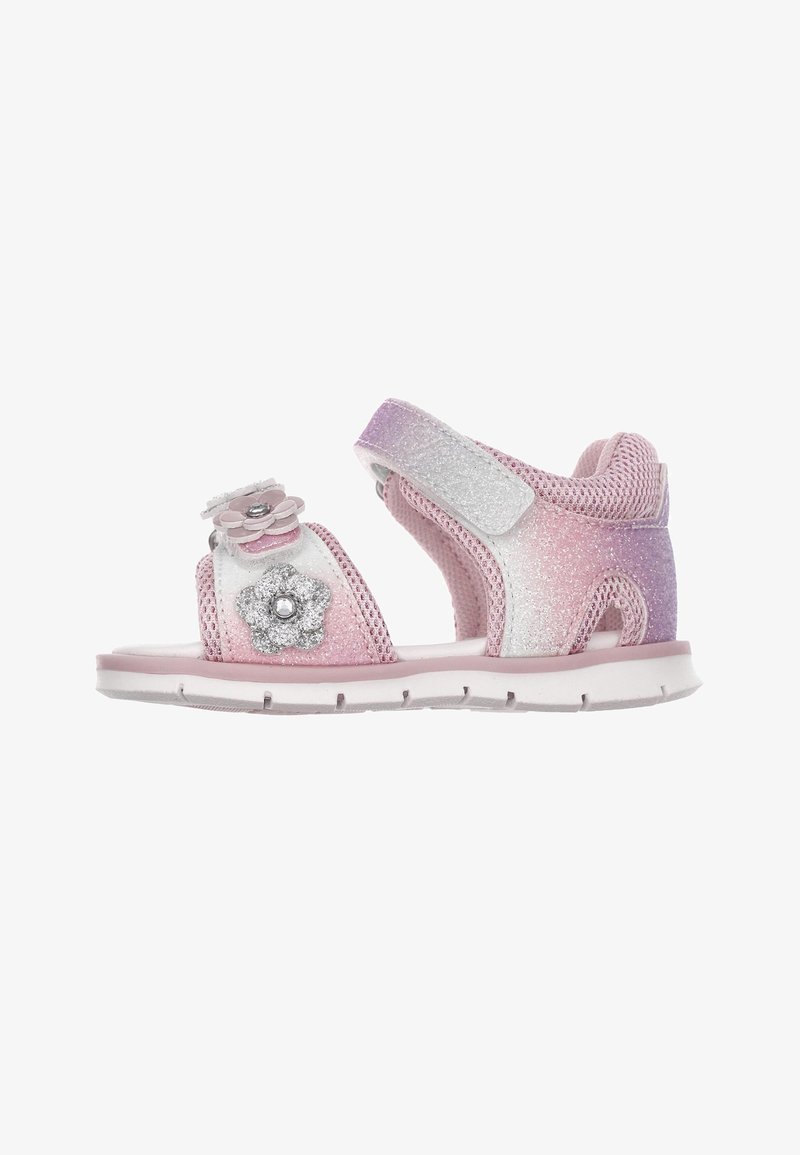 Sandales pour enfants roses et violettes avec un maillage pailleté, des accents floraux et des sangles réglables à fermeture Velcro ; semelle matelassée avec adhérence.