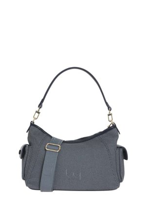 Borsa a tracolla in tessuto grigio con manico corto, dettaglio della cinghia con fibbia, tasche laterali e logo goffrato sottile sul davanti.