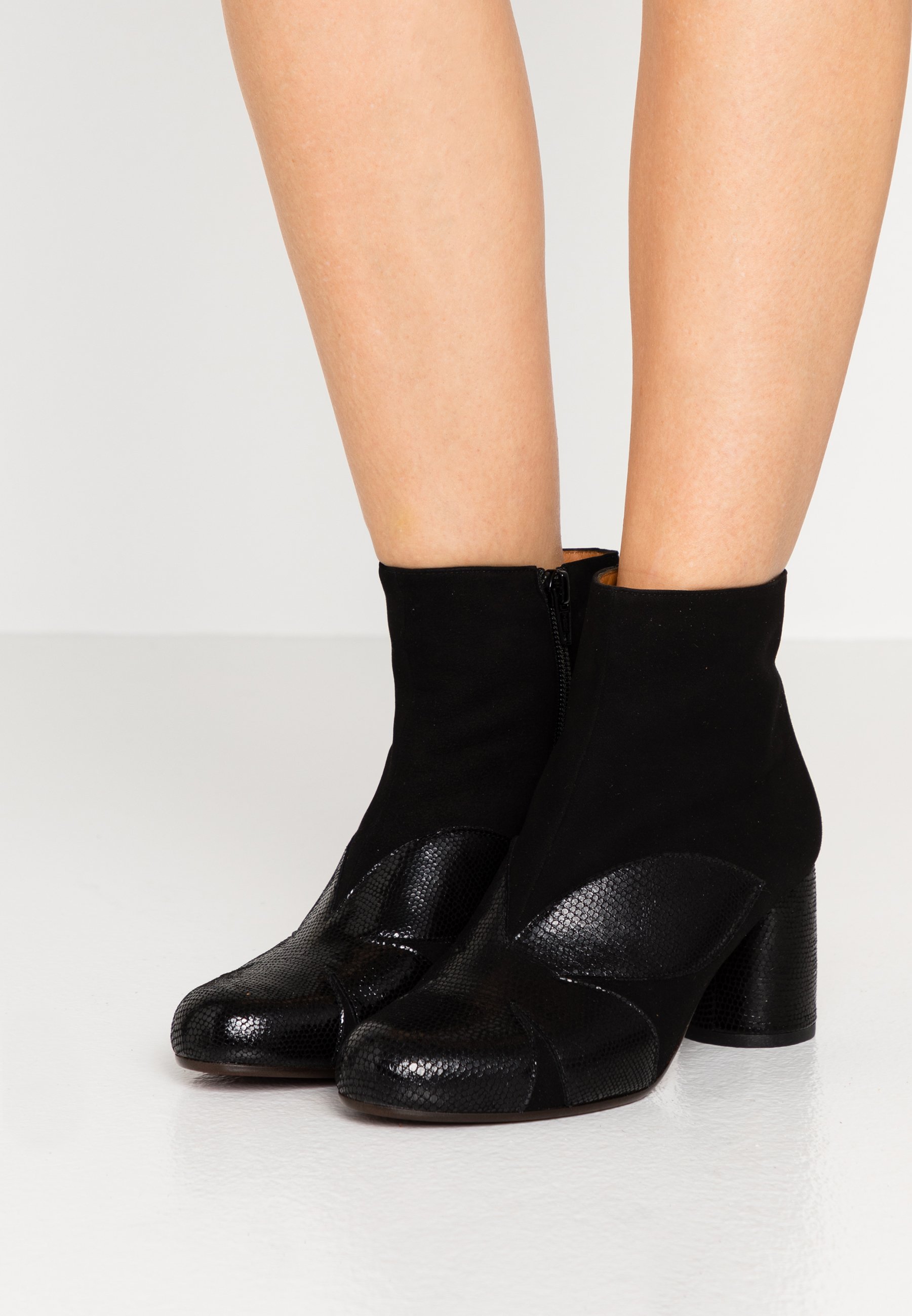 Chie Mihara MOLAINA Ankelboots black Zalando.no Black PUMP | Chie Mihara | Sko | Miinto.no