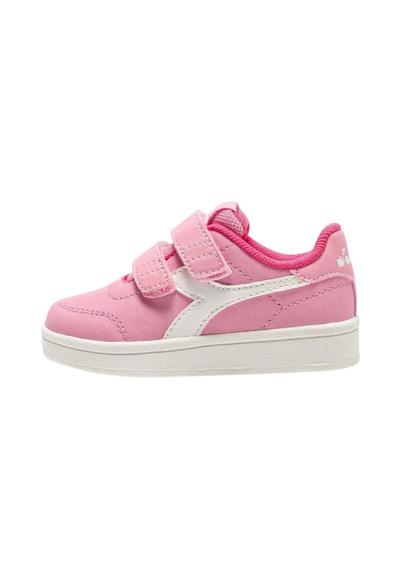 Sneakers rosa con una toma liscia, dettagli bianchi, due strap in Velcro e una suola testurizzata. Presenta un logo sul tallone.