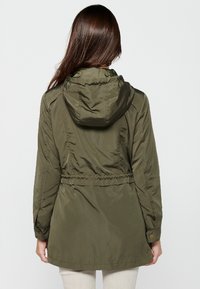 Koroshi Parka - kaki   khaki