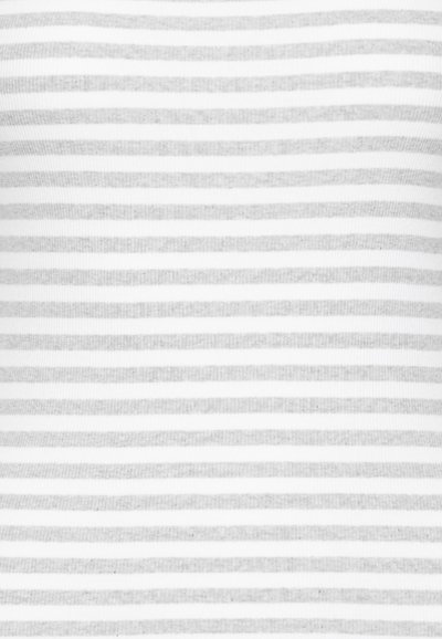 Biała i jasnoszara materiał w paski o gładkiej teksturze, z poziomymi liniami o różnej szerokości.