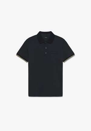 Zwart poloshirt van katoen, met een klassieke kraag, een knoopsluiting met drie knopen en gestreepte accenten op de mouwen. Eén borstzak.