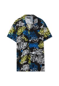 Camicia a maniche corte con bottoni in tessuto nero, caratterizzata da vivaci motivi graffiti nei colori blu, verde e bianco. Vestibilità rilassata con colletto.