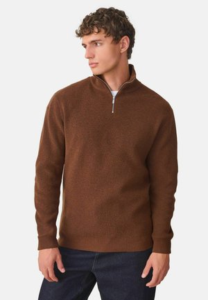 REGULAR FIT ESSENTIAL QUARTER ZIP NECK  - Jersey de punto - rust brown