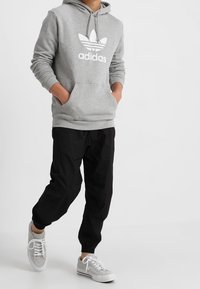 adidas Originals Luvtröja - mottled grey