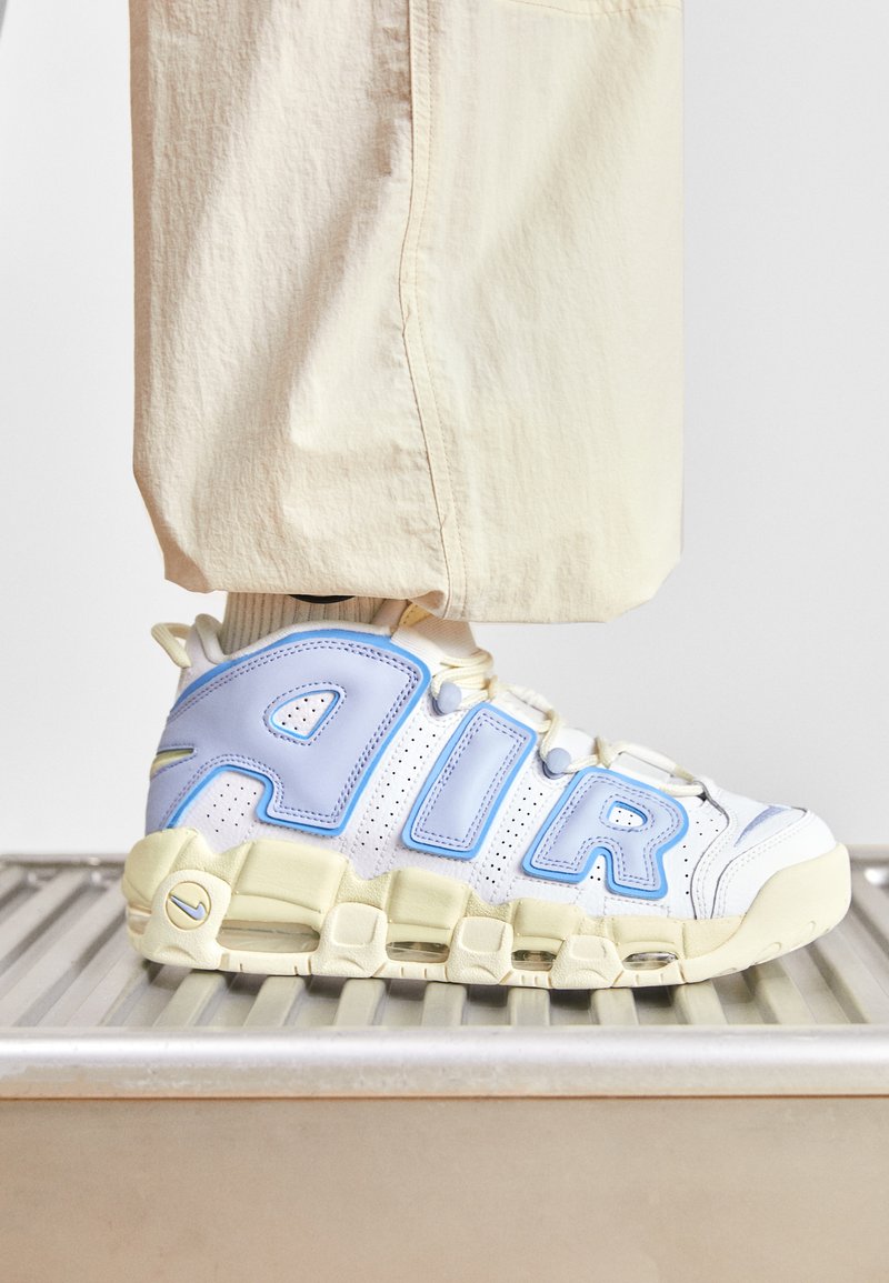 Nike uptempo celesti Clearance