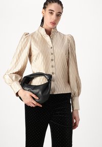 YAS YASHELLA PANT - Trousers - black