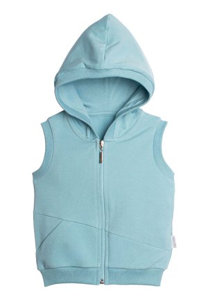 Bezrekawnik jasnoniebieskiej kamizelki dla malucha z kapturem, z przodu zamek błyskawiczny i dwie skośne kieszenie, wykonany z miękkiej bawełnianej tkaniny.