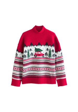 Pulover tricotat roșu cu guler înalt, având modele cu munți albi și negri, copaci și mașini, cu margini festive în verde și gri.