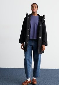 Carhartt WIP CLARTON PARKA - Abrigo corto - black