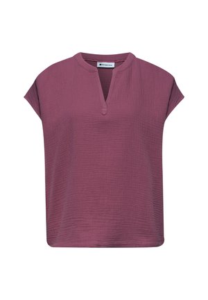 Fioletowa damska bluzka z krótkim rękawem, teksturowaną tkaniną, okrągłym dekoltem z wycięciem w kształcie litery V i luźnym krojem.