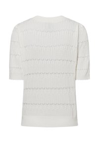 Weißer gestrickter Short-Sleeve-Pullover mit einem strukturierten Muster, das horizontale Linien und kleine Rautenformen zeigt. Gerippter Ausschnitt und Saum.