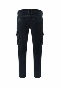 Schwarze Cargo-Hosen mit slim fit, die über mehrere Taschen, einen strukturierten Stoff und einen Taillengummi mit Gürtelschlaufen verfügen. Maßgeschneiderter Saum.