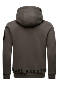 Harmaa huppari, jossa on suuri huppu, ribatut hihansuut ja vyötärö. Sisältää printatun logon helman kohdalla ja hienovaraisia ompeluyksityiskohtia.