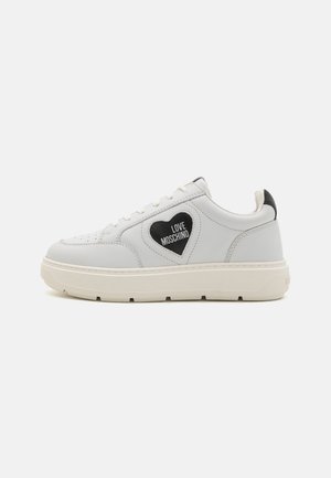 Love Moschino BOLD - Trainers - bianco/nero
