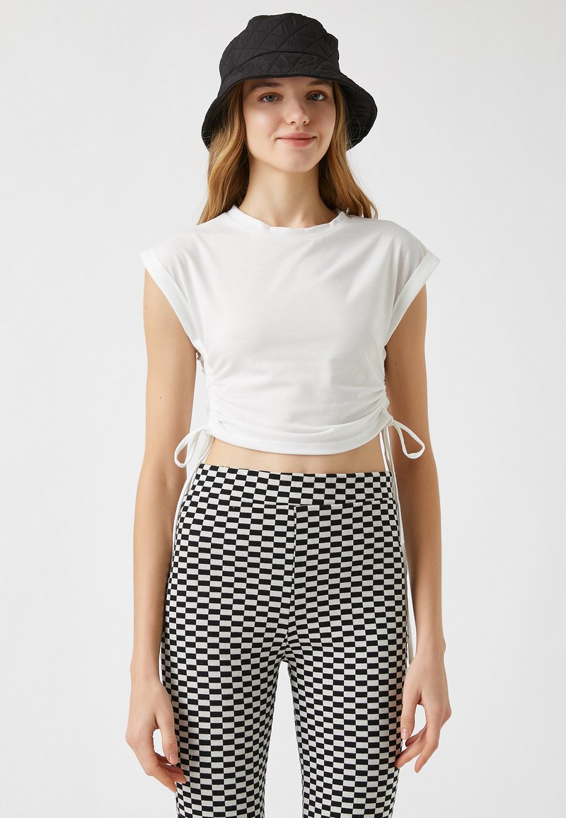 Koton T-shirt basic crème