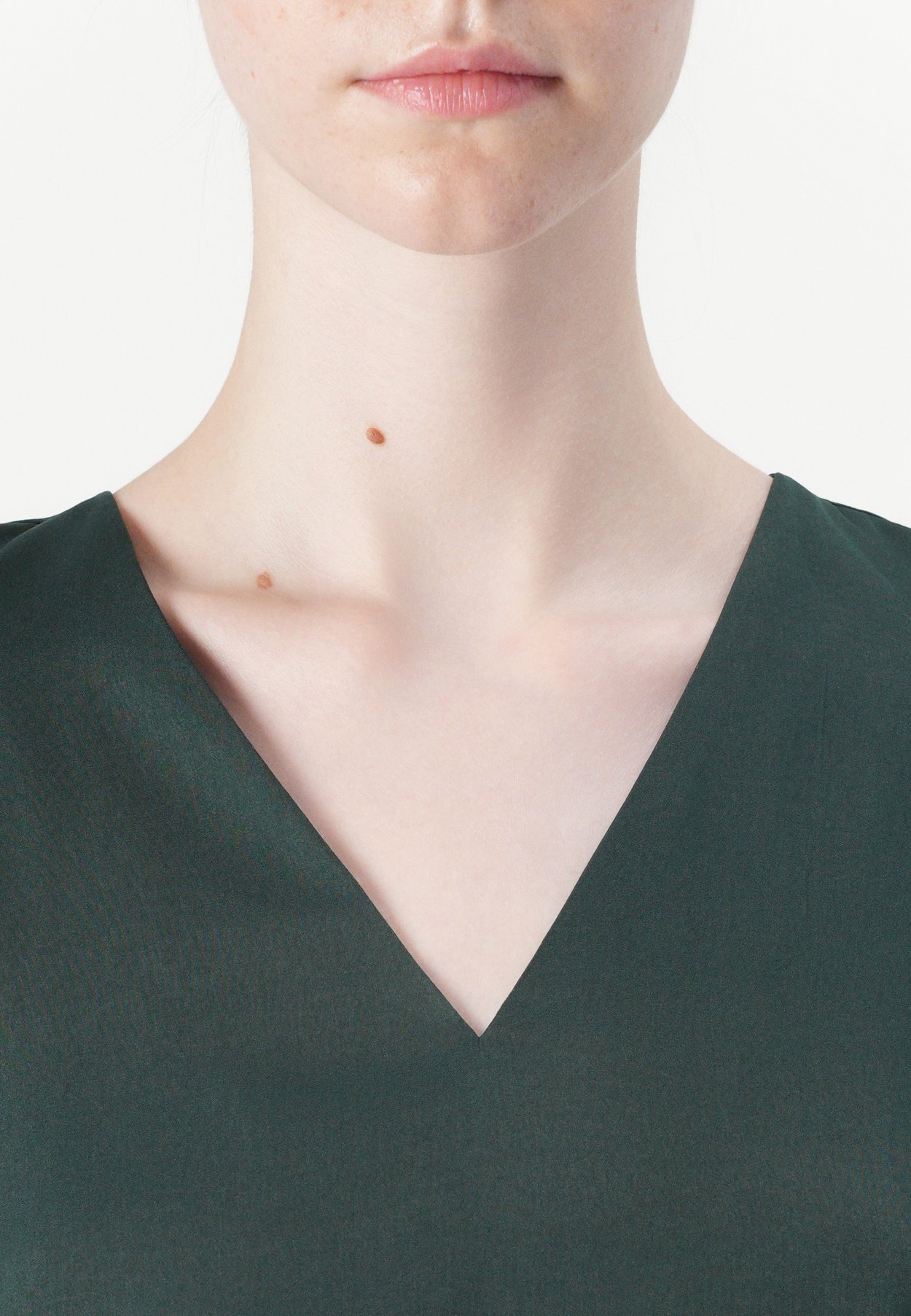 ONLLUCY LIFE V NECK