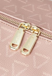 Valentino Bags LADY  - Σάκος ταξιδιού - cipria/natur