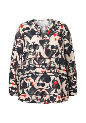Langærmet blouse i beige stof med et dristigt mønster af røde hjerter, sorte spader og diamanter. V-udskæring og afslappet fit.